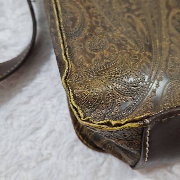 Relic Crossbody Embossed Paisley Pattern Bohemian Vegan Leather Adjustable - Picture 4 of 16